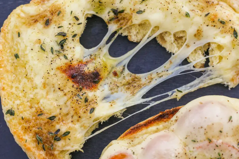 Garlic Cheese Bread